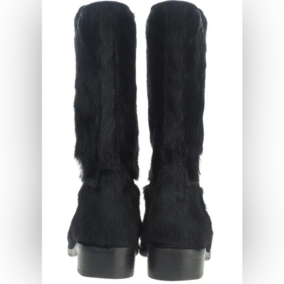 CHANEL BLACK MEDALLION CC LOGO BOOTS PONY HAIR FUR SZ 37.5 - Picture 6 of 10